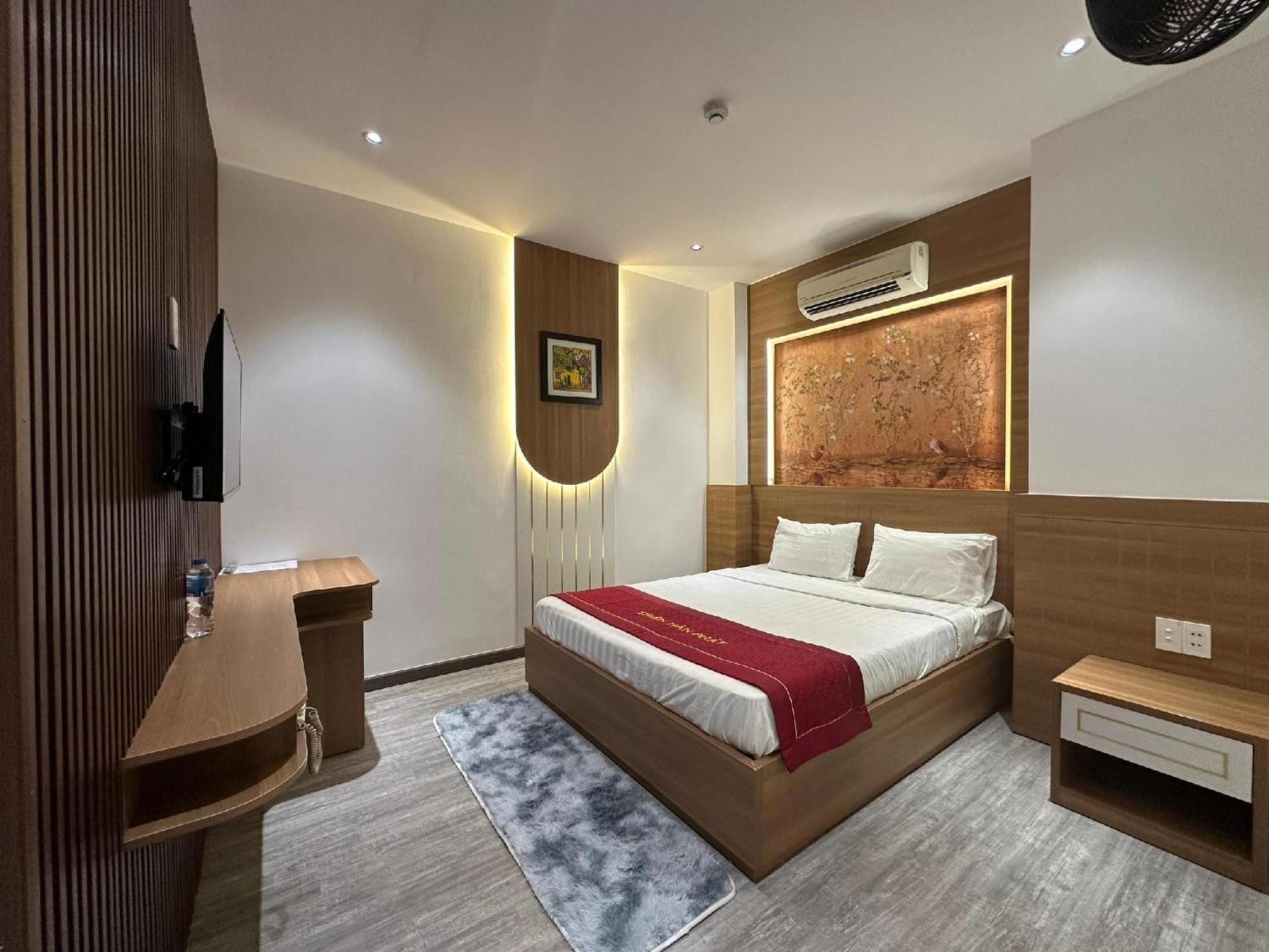 Thien Han Phat Hotel Da Nang Bagian luar foto